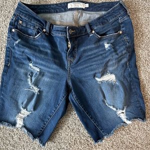 Torrid size 16 Bermuda shorts